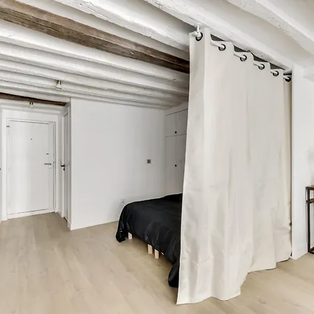 Apartment Mandar Paris
